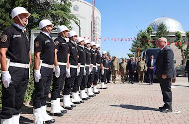 Millî Savunma Bakanı Yaşar Güler, 2’nci Ordu Komutanlığında İnceleme ve Denetlemelerde Bulunmak Üzere Malatya’ya Gitti