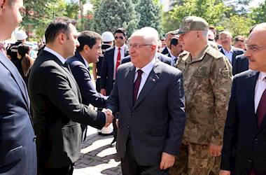 Millî Savunma Bakanı Yaşar Güler, 2’nci Ordu Komutanlığında İnceleme ve Denetlemelerde Bulunmak Üzere Malatya’ya Gitti