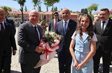 Millî Savunma Bakanı Yaşar Güler, 2’nci Ordu Komutanlığında İnceleme ve Denetlemelerde Bulunmak Üzere Malatya’ya Gitti
