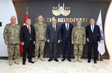 Millî Savunma Bakanı Yaşar Güler, Elazığ Valiliğini ve Elazığ Belediyesini Ziyaret Etti