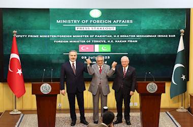 Millî Savunma Bakanı Yaşar Güler ve Dışişleri Bakanı Hakan Fidan, Pakistan Dışişleri Bakanı İle Toplantı Yaptı