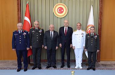 Millî Savunma Bakanı Yaşar Güler, Türkiye Büyük Millet Meclisi Başkanı Numan Kurtulmuş’a Ziyaret Gerçekleştirdi