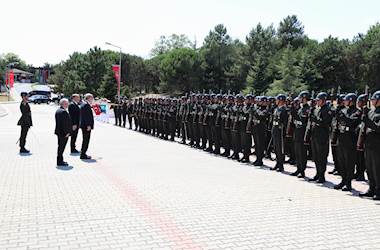 Cumhurbaşkanımız Sayın Recep Tayyip Erdoğan, Millî Savunma Üniversitesinde Gerçekleşen Komuta ve Kurmay Eğitimi Mezuniyet Töreni’ne Katıldı 