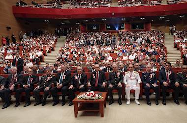 Cumhurbaşkanımız Sayın Recep Tayyip Erdoğan, Millî Savunma Üniversitesinde Gerçekleşen Komuta ve Kurmay Eğitimi Mezuniyet Töreni’ne Katıldı 