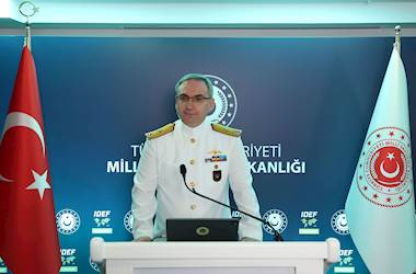 Millî Savunma Bakanlığı Haftalık Basın Bilgilendirme Toplantısı İstanbul’da IDEF 2025 Fuarı’nda Gerçekleştirildi 