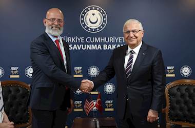 Millî Savunma Bakanı Yaşar Güler, Guatemala Savunma Bakanı Henry David Saenz Ramos ile Görüştü