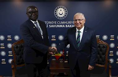 Millî Savunma Bakanı Yaşar Güler,  Mozambik ve Kongo Savunma Bakanları ile Görüştü
