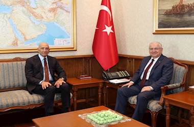 Millî Savunma Bakanı Yaşar Güler, ABD’nin Ankara Büyükelçisi Thomas Joseph Barrack’ı Kabul Etti