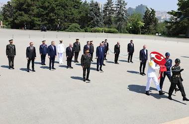 Yüksek Askeri Şûra Toplantısı Öncesinde Şûra Üyeleri Cumhurbaşkanımız Sn. Recep Tayyip Erdoğan Başkanlığında Anıtkabir’i Ziyaret Etti