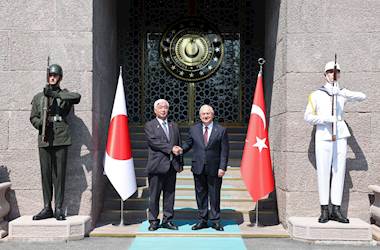 Millî Savunma Bakanı Yaşar Güler, Japonya Savunma Bakanı Gen Nakatani’yi Askerî Törenle Karşıladı
