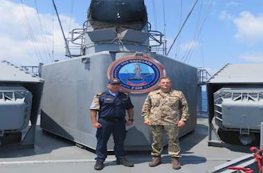 Commander of the UNIFIL Maritime Task Force Visits TCG Bozcaada