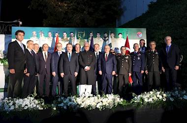 Millî Savunma Bakanı Yaşar Güler, Pakistan’ın Savunma ve Şehitler Günü Resepsiyonu’na Katıldı