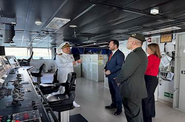TCG Alemdar Pays a Visit to Port of Split