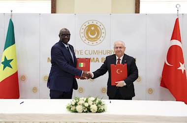 Millî Savunma Bakanı Yaşar Güler, Senegal Silahlı Kuvvetler Bakanı Birame Diop’u Millî Savunma Bakanlığında Askerî Törenle Karşıladı