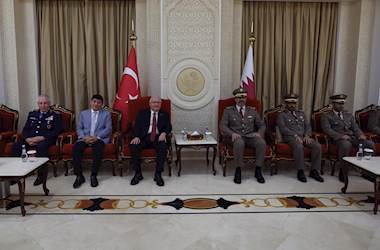 Millî Savunma Bakanı Yaşar Güler, Hava Kuvvetleri Komutanı Orgeneral Ziya Cemal Kadıoğlu ile Katar’a Gitti