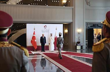 Millî Savunma Bakanı Yaşar Güler, Katar Başbakan Yardımcısı ve Savunma Bakanı Şeyh Saud Bin Abdurrahman Bin Hasan Bin Ali Al Sani ile Bir Araya Geldi