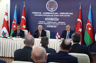 Türkiye, Azerbaycan ve Gürcistan Savunma Bakanları, Üçlü Toplantı Sonrasında Basın Açıklaması Yaptı