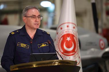 Haftalık Basın Bilgilendirme Toplantısı Antalya Açıklarında Denizkurdu-I Tatbikatı’na Katılan TCG Anadolu’da Gerçekleştirildi