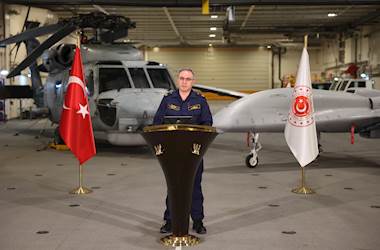 Haftalık Basın Bilgilendirme Toplantısı Antalya Açıklarında Denizkurdu-I Tatbikatı’na Katılan TCG Anadolu’da Gerçekleştirildi