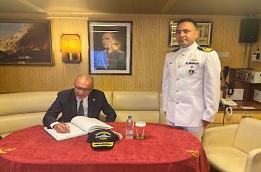 TCG Barbaros Conducts a Port Visit to Egypt Within SNMG2