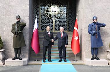 Millî Savunma Bakanı Yaşar Güler, Katar Başbakan Yardımcısı ve Savunma Bakanı Şeyh Saud Bin Abdurrahman Bin Hasan Bin Ali Al Sani ile Millî Savunma Bakanlığında Bir Araya Geldi
