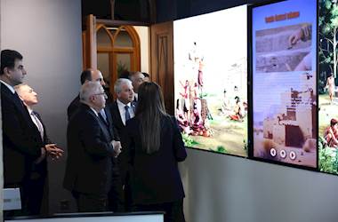 Millî Savunma Bakanı Yaşar Güler, Konya Büyükşehir Belediyesini Ziyaret Etti