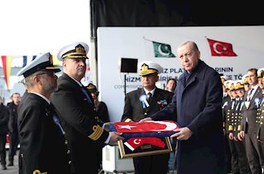 İstanbul Tersanesi Komutanlığımızda, Deniz Platformlarının Hizmete Giriş, Bayrak Çekme ve İlk Sac Kesim Töreni Düzenlendi