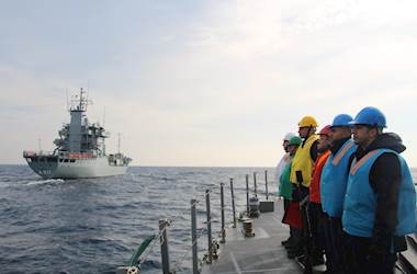 TCG Türkeli and FGS Elbe Conducts Training off the North of Chios