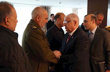 Millî Savunma Bakanı Yaşar Güler Libya’dan Gelen Görevlilere ve Şehitlerimizin Ailelerine Taziye Ziyaretinde Bulundu