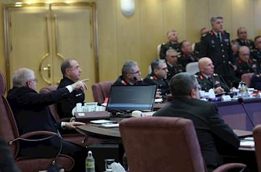 Millî Savunma Bakanı Yaşar Güler Başkanlığında, "Kara Kuvvetleri Komutanlığı Yıllık Değerlendirme Toplantısı" Gerçekleştirildi