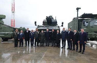 Millî Savunma Bakanı Yaşar Güler, Endonezya Savunma Bakanı Sjamsoeddin ile ASELSAN’ı Ziyaret Etti