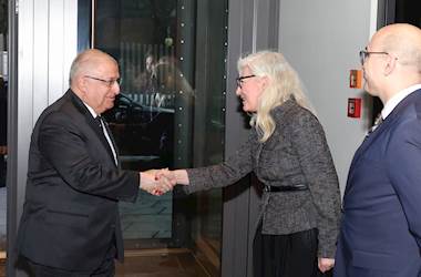 Millî Savunma Bakanı Yaşar Güler, Berlin Büyükelçiliğimizi Ziyaret Etti