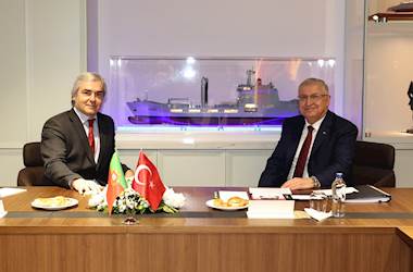 Millî Savunma Bakanı Yaşar Güler ve Portekiz Savunma Bakanı Nuno Melo, İstanbul’daki Gemi Kızağa Koyma Törenine Katıldı