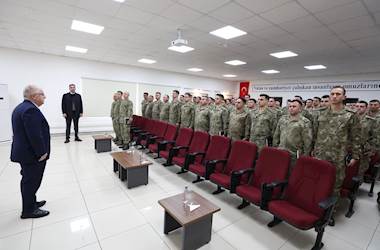 Millî Savunma Bakanı Yaşar Güler, 11’inci Hudut Tugay Komutanlığında İnceleme ve Denetlemelerde Bulundu