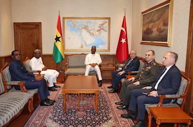 Millî Savunma Bakanı Yaşar Güler, Gana İçişleri Bakanı Muhammed-Mubarak ile Millî Savunma Bakanlığında Bir Araya Geldi