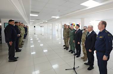 Millî Savunma Bakanı Yaşar Güler, Beraberinde TSK Komuta Kademesi ve Hatay Valisi Mustafa Masatlı ile Deniz Er Eğitim Alay Komutanlığında İnceleme ve Denetlemelerde Bulundu