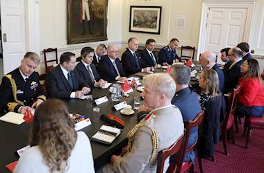 Millî Savunma Bakanı Yaşar Güler ve Birleşik Krallık Savunma Bakanı John Healey Londra’da Bir Araya Geldi