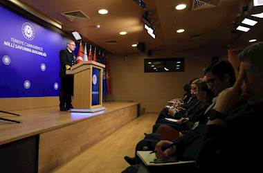 Millî Savunma Bakanlığında Haftalık Basın Bilgilendirme Toplantısı Gerçekleştirildi