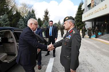 Millî Savunma Bakanı Yaşar Güler Başkanlığında Kara Kuvvetleri Komutanlığında Değerlendirme Toplantısı Gerçekleştirildi
