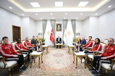 Millî Savunma Bakanı Yaşar Güler, TSK Spor Gücü Personelini Kabul Etti