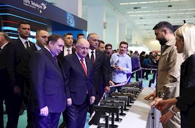 Millî Savunma Bakanı Yaşar Güler, Ankara’da Gerçekleştirilen Verimlilik ve Teknoloji Fuarı’nı Ziyaret Etti
