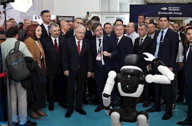 Millî Savunma Bakanı Yaşar Güler, Ankara’da Gerçekleştirilen Verimlilik ve Teknoloji Fuarı’nı Ziyaret Etti