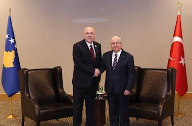 Millî Savunma Bakanı Yaşar Güler, Antalya Diplomasi Forumu’nda Kosova Başbakan Yardımcısı Fikrim Damka ile Bir Görüşme Gerçekleştirdi