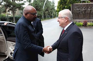 Millî Savunma Bakanı Yaşar Güler, Zambiya Savunma Bakanı Ambrose Lwiji Lufuma ile Millî Savunma Bakanlığında Bir Araya Geldi