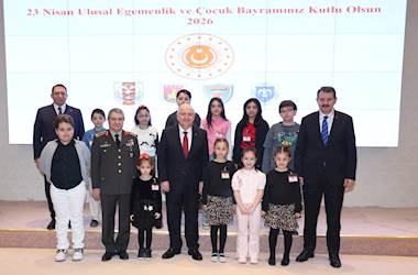 Millî Savunma Bakanı Yaşar Güler, 23 Nisan Ulusal Egemenlik ve Çocuk Bayramı Dolayısıyla Şehit ve Gazilerimizin Kıymetli Evlatlarıyla Bir Araya Geldi