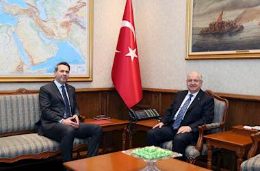 Millî Savunma Bakanı Yaşar Güler ile Enerji ve Tabii Kaynaklar Bakanı Alparslan Bayraktar Bir Araya Geldi