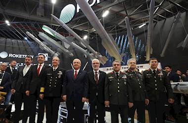 Millî Savunma Bakanı Yaşar Güler, SAHA 2026 Fuarı'nda ROKETSAN’ın Dört Yeni Sistemi Tanıttığı Lansmana Katıldı