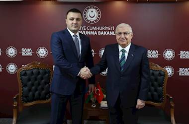 Millî Savunma Bakanı Yaşar Güler, SAHA 2026 Fuarı’nın İkinci Gününde Azerbaycan’ın Savunma Bakan Yardımcısı Agil Gurbanov’u Kabul Etti
