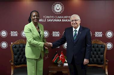 Millî Savunma Bakanı Yaşar Güler, Kenya Savunma Bakanı Roselinda Soipan Tuya ve Vietnam Savunma Bakan Yardımcısı Korgeneral Nguyen Thang Görüştü