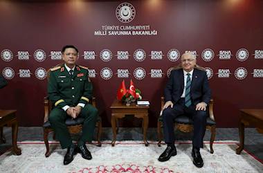 Millî Savunma Bakanı Yaşar Güler, Kenya Savunma Bakanı Roselinda Soipan Tuya ve Vietnam Savunma Bakan Yardımcısı Korgeneral Nguyen Thang Görüştü